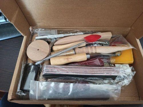 18-piece Handy Leather Working Tools Kit, Craft Carving Punch Kit photo review