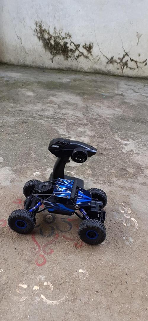 4Wd Rc Monster Truck 1/18 Crawler Car -Road Vehicle 2.4Ghz Remote Control Car photo review