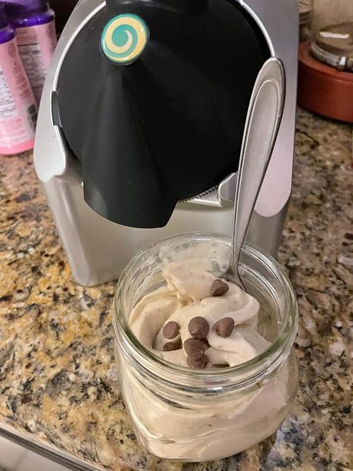 Electric Frozen Fruit Ice Cream Maker: Make Delicious & Healthy Treats at Home photo review