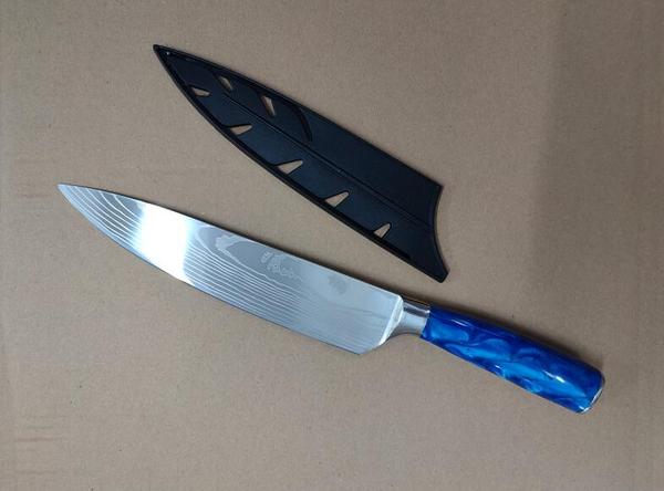 8-inch Japanese Chef Knife with Damascus Pattern and Blue Resin Handle photo review