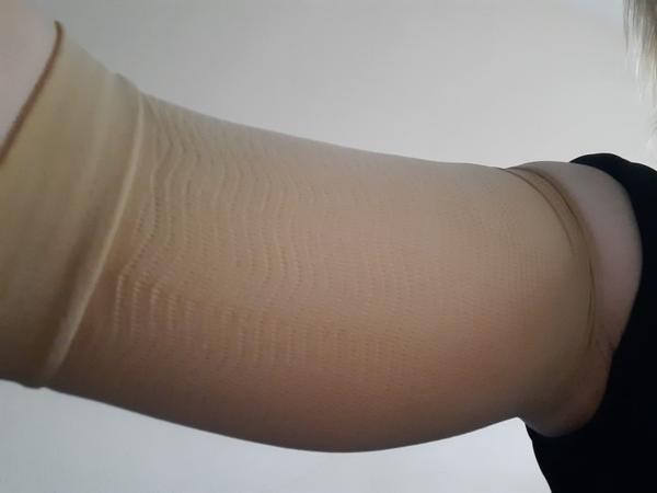 Arm Shaping Sleeves For Added Tone And Size Reduction photo review