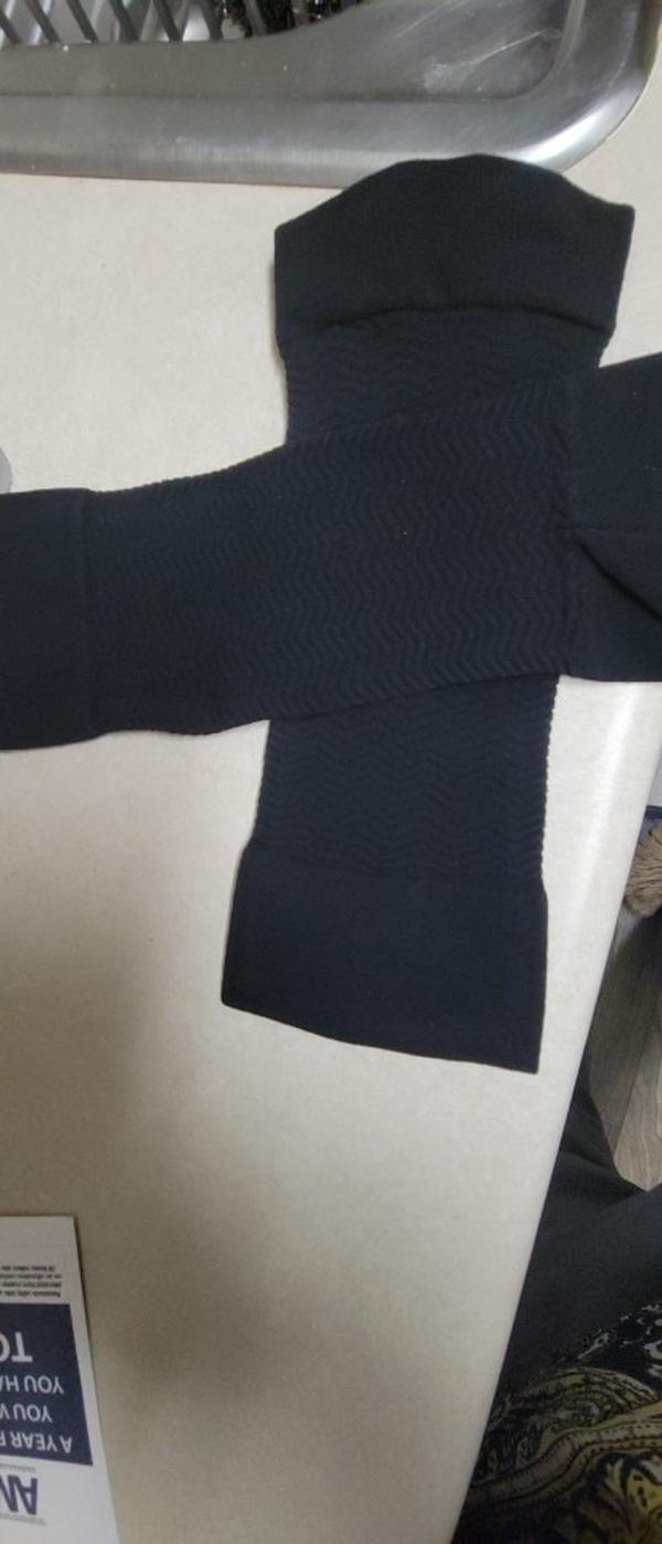 Arm Shaping Sleeves For Added Tone And Size Reduction photo review