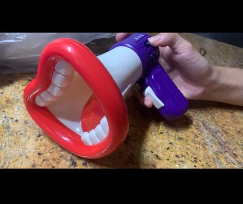 Big Mouth Funny Megaphone Recording Speaker - Kids Voice Changer photo review