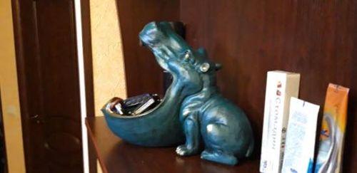 Big Mouth Hippo Ceramic Storage Figurine Key Bowl photo review