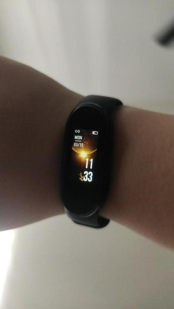 Blood Pressure Watch And Heart Rate Monitor Smart Watch photo review