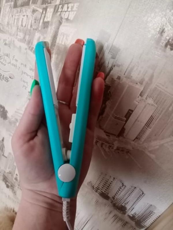 Ceramic Mini Hair Curler & Straightener 2-in-1, Quick Hair Styling Fast Heating Straightener photo review