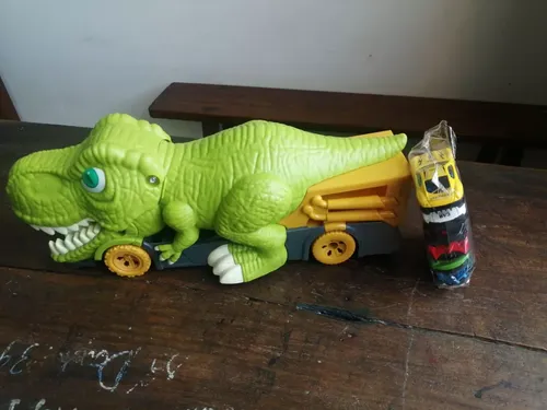 Children's Large Dinosaur Toy Swallowing Inertia Pull Back Car photo review