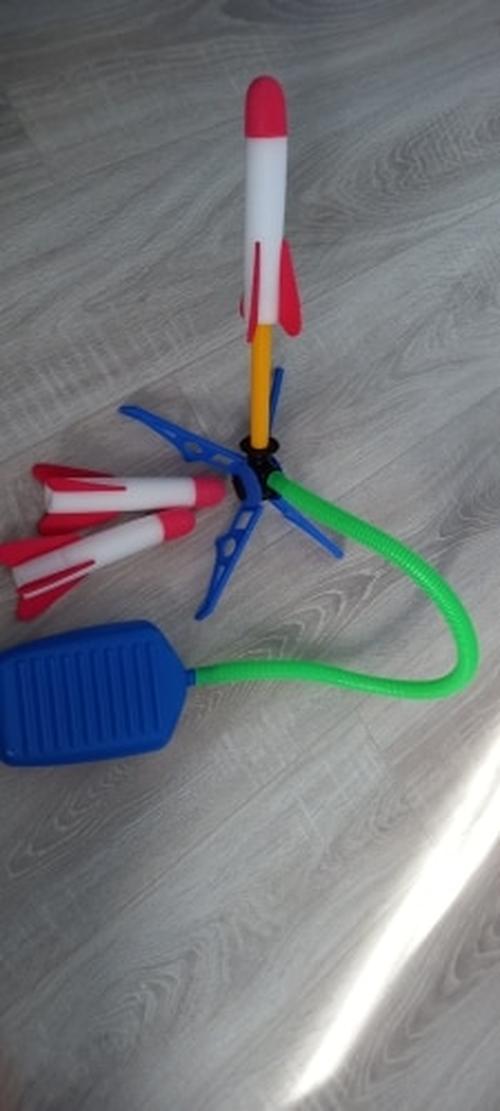 Children's Rocket Laucher Launching Toys photo review