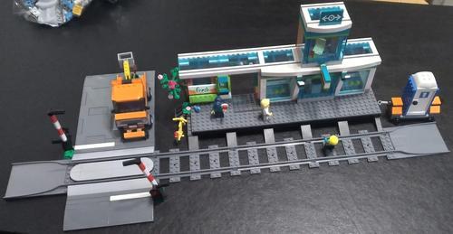 City Series Train Rail Aisle Track Lift Rod Assembled Building Block Toys photo review