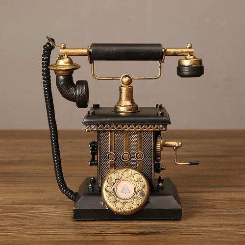 Creative Retro Telephone Model for Home Decoration and Entertainment