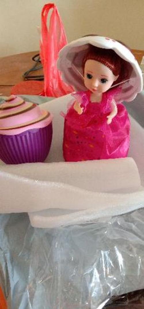 Cupcake Surprise Doll Deformation photo review