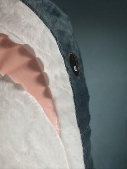 Cute and cuddly shark plush toy - perfect for bedroom, sofa, or story time photo review