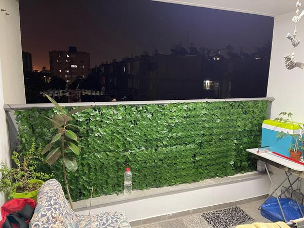 Expandable security fence for outdoor balcony patio, garden decorative plants photo review