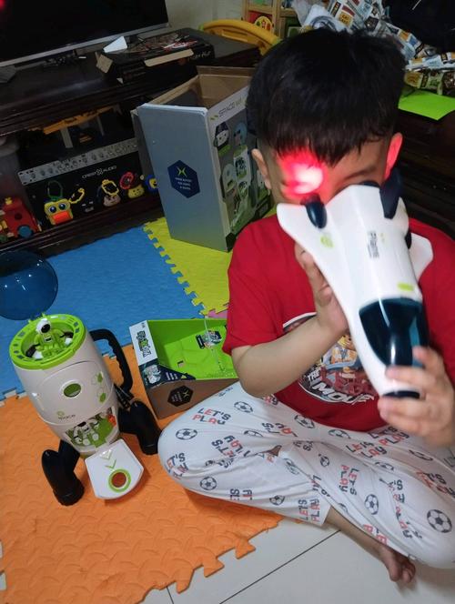 Explore the Galaxy: DIY Interstellar Spaceship Model for Kids photo review