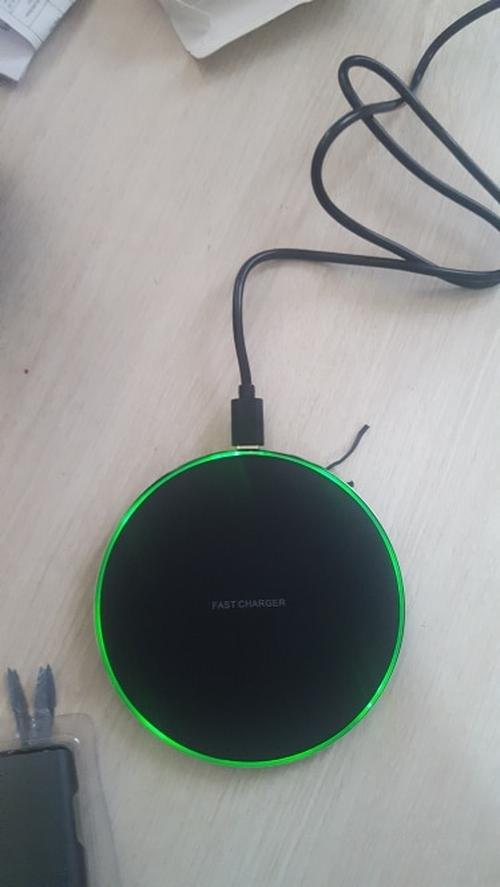 Fast Wireless Charger Pad: Power Up Your Devices Quickly and Safely photo review