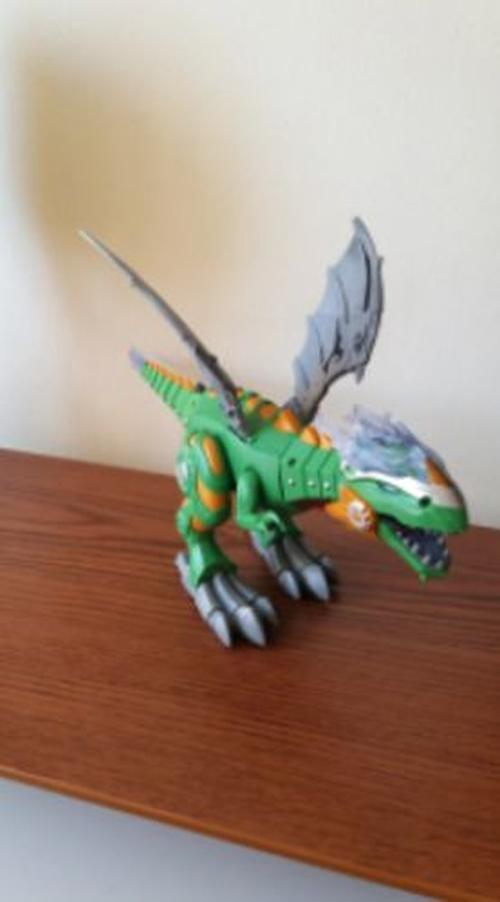 Fire Breathing Robotic Dragon Toy - Walks, Roars, and Sprays Water photo review