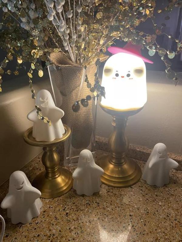 Ghost Night Light, Halloween Decorations Night Light, Silicone Rechargeable Night Lamp with 3 Level Dimmable photo review