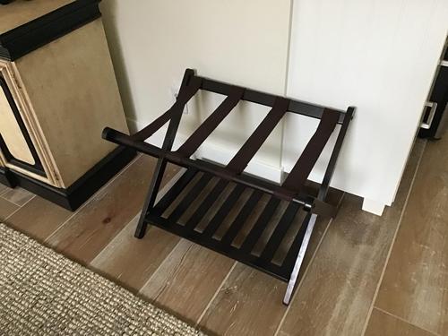 Fully Assembled Luggage Rack with Storage Shelf, Folding Suitcase Stand with Heavy-Duty Straps photo review