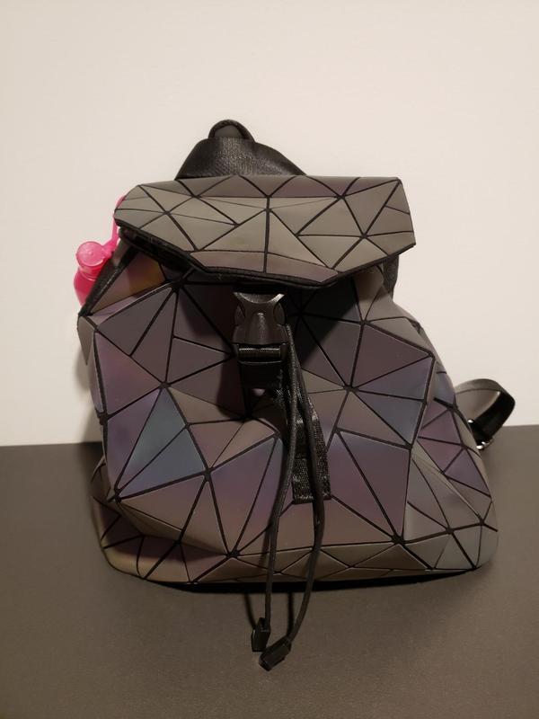 Irregular Laser Geometric Designer Travel Backpack, Diamond Check Backpack photo review