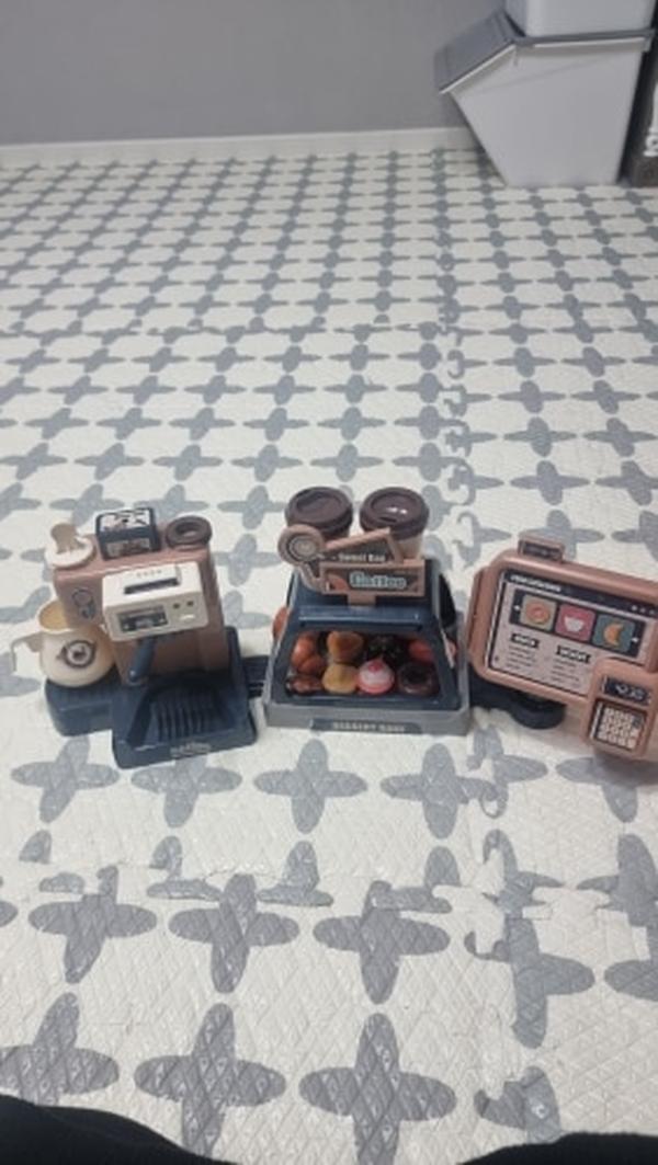 Kids Coffee Machine Toy Set with Simulation Food for Pretend Play photo review