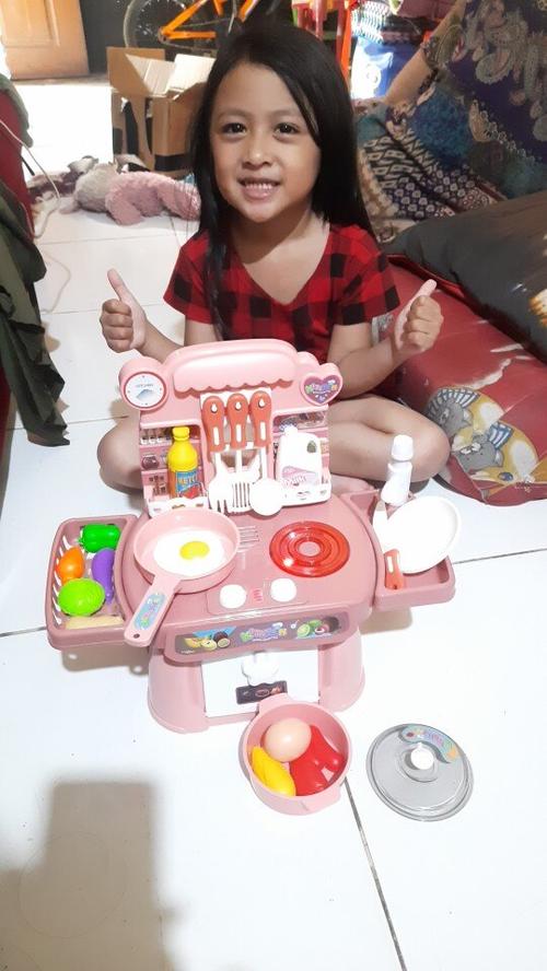 Kids Pretend Play Kitchen Set with Spray Water - ABS Dinnerware and Mini Food photo review