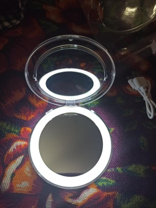 LED Lighted Mini Travel Makeup Mirror 3X Magnify Portable Micro USB Rechargeable photo review