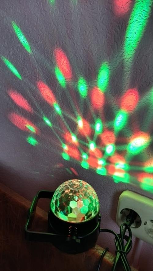 Led Party Stage Lighting Rgb Dj Strobe Light Projector Disco Ball Lamp photo review