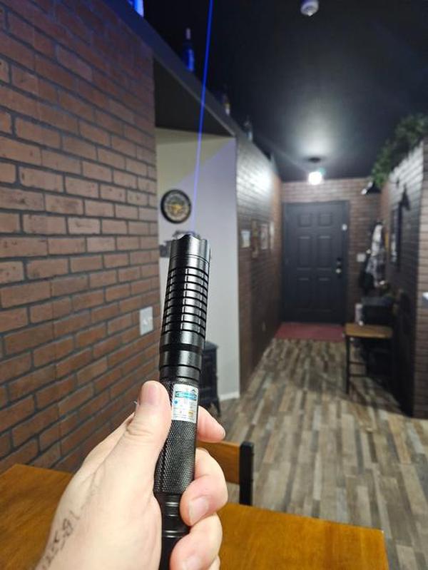 Most Powerful 100000M 450Nm High Power Blue Laser Pointer Flashlight Wicked Lazer Torch photo review