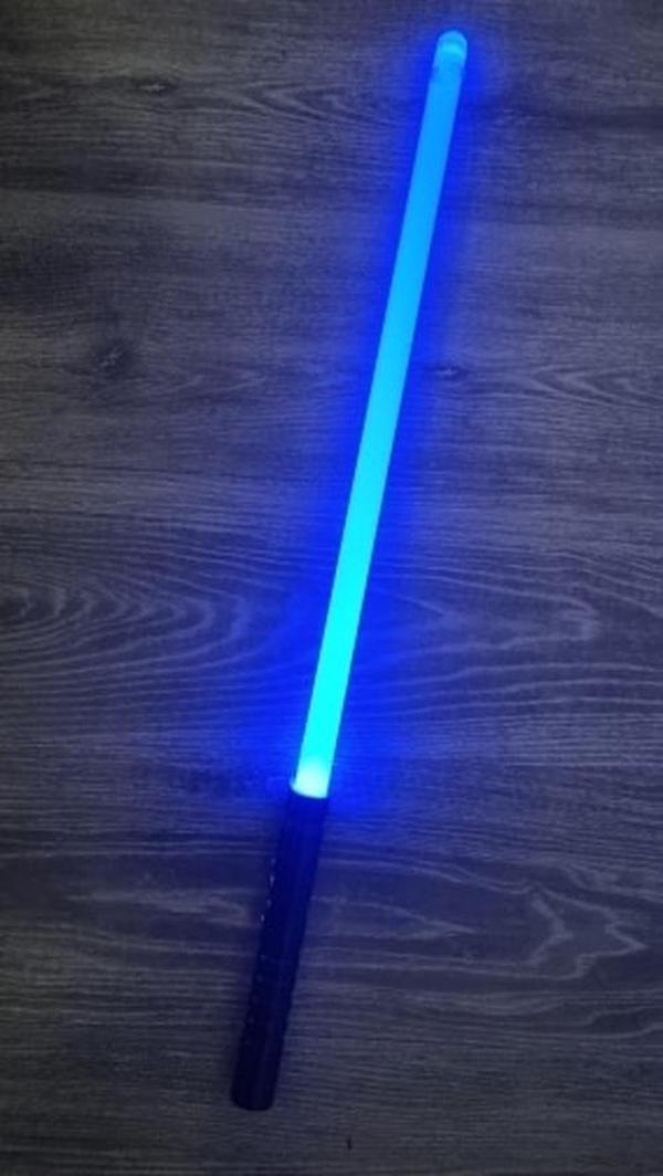 Neopixel Lightsaber photo review