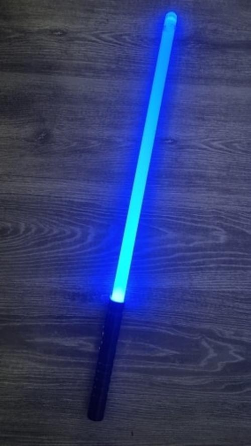 Neopixel Lightsaber photo review