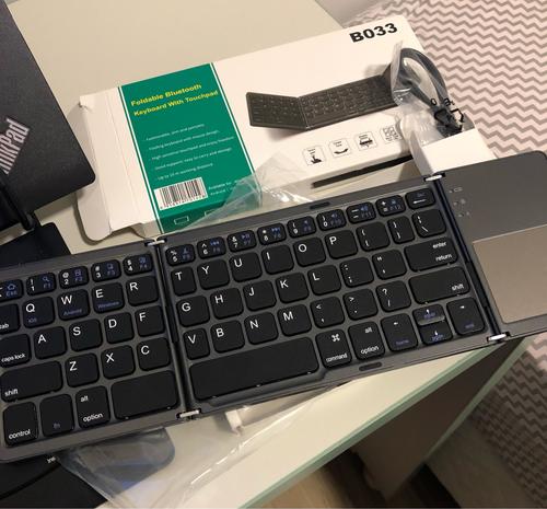 No.1 Foldable Bluetooth Travel Pocket Keyboard photo review