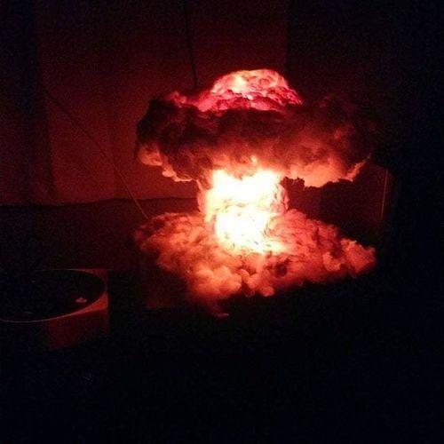 Nuclear Explosion Mushroom Cloud Model Lamp photo review