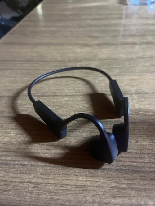 Open-Ear Bone Conduction Headphones for Sports, Running, Cycling, and More photo review