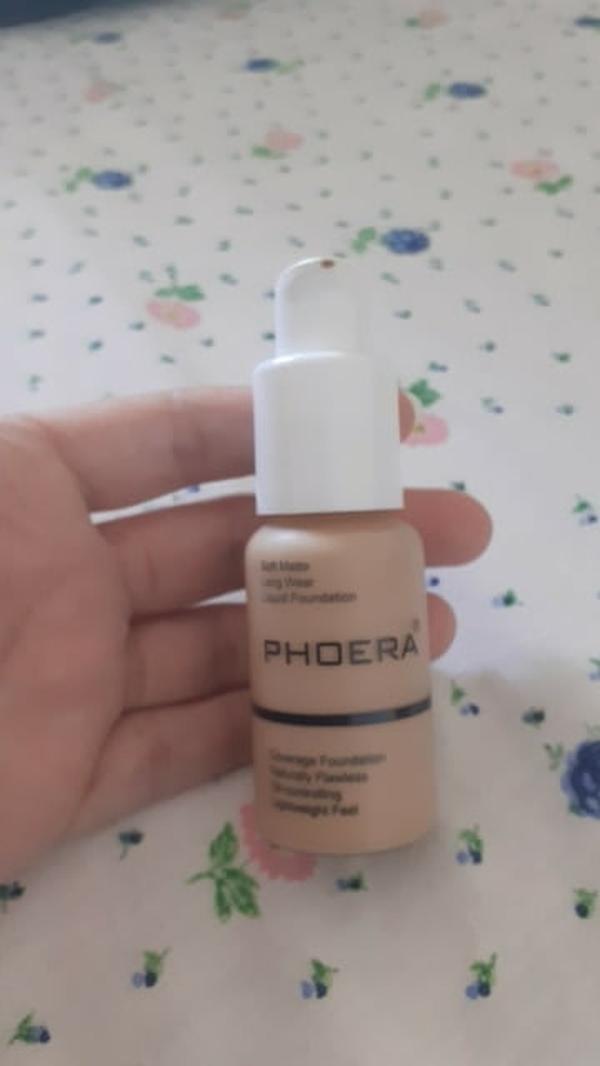 Phoera Foundation Soft Matte Long Wear Liquid photo review