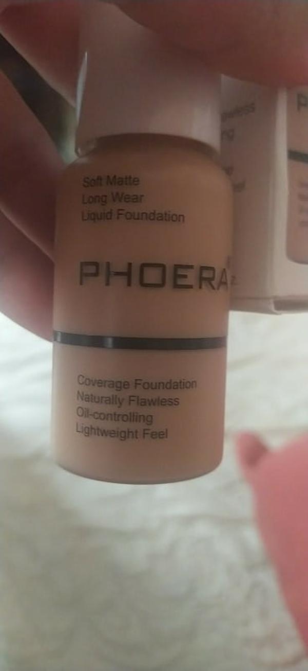 Phoera Foundation Soft Matte Long Wear Liquid photo review