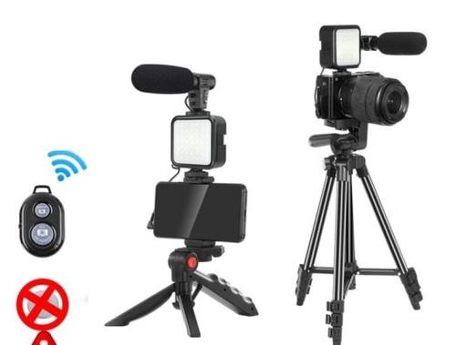 Phone Vlogging Kit for Live Streaming with Remote Control Microphone and LED Light