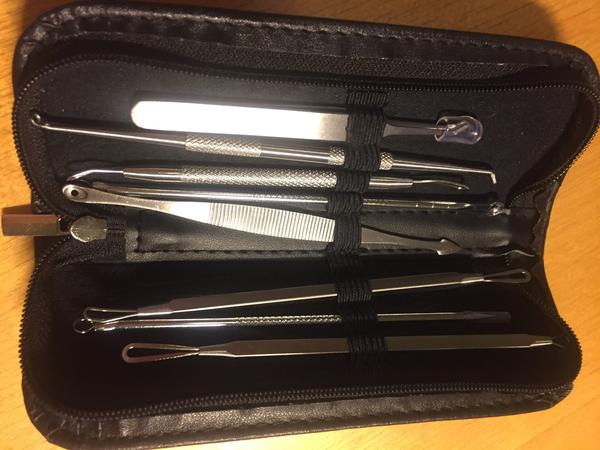 Pimple Popper Tool Kit, 8 Pcs Blackhead Extractor Set with Stainless Steel photo review