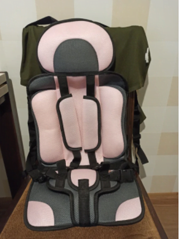 Portable Booster Seat Baby Car For Travel - Suitable For Children Aged 3-12 photo review