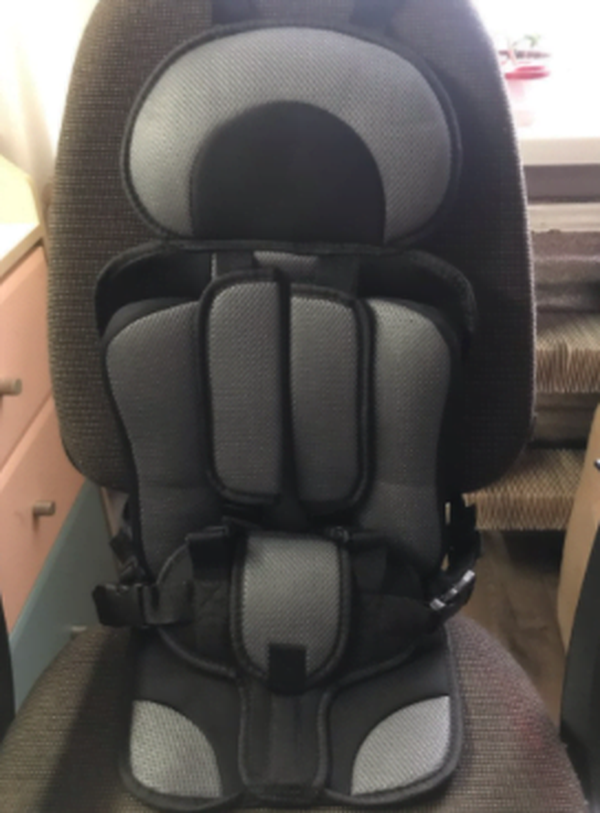 Portable Booster Seat Baby Car For Travel - Suitable For Children Aged 3-12 photo review