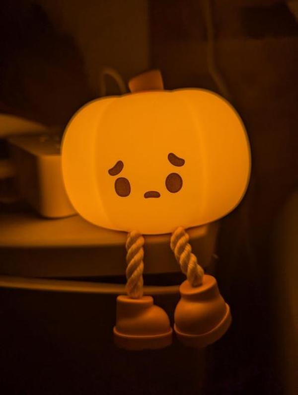 Pumpkin Night Light, Cute LED Lamp, Silicone Dimmable Nursery Nightlight for Kids, Silicone Rechargeable Bedside Touch Lamp photo review