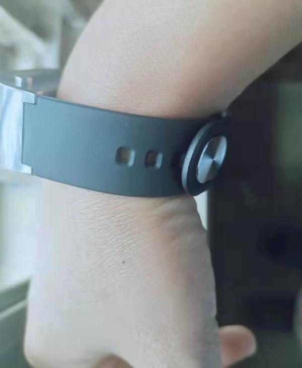 Smart Bracelet With Bluetooth Earphones photo review