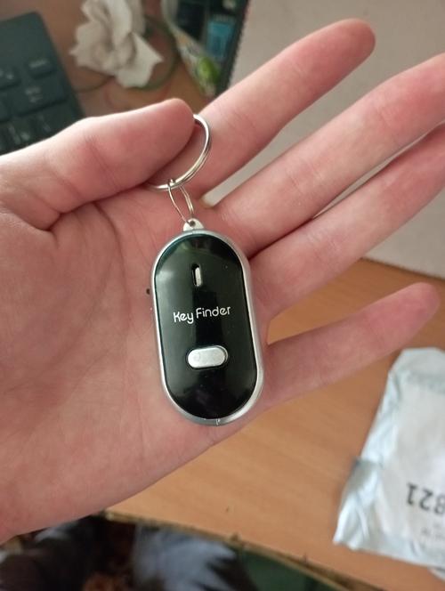 Smart Key Finder Anti-Lost Whistle Sensors Keychain photo review