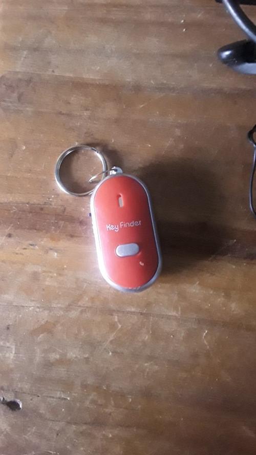 Smart Key Finder Anti-Lost Whistle Sensors Keychain photo review