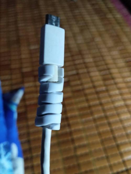 Spiral Cable Protector photo review