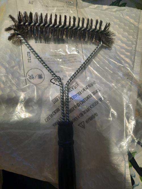 Stainless Steel Barbecue Brush - Non-Stick Cleaning Brushes - Barbecue Accessories photo review