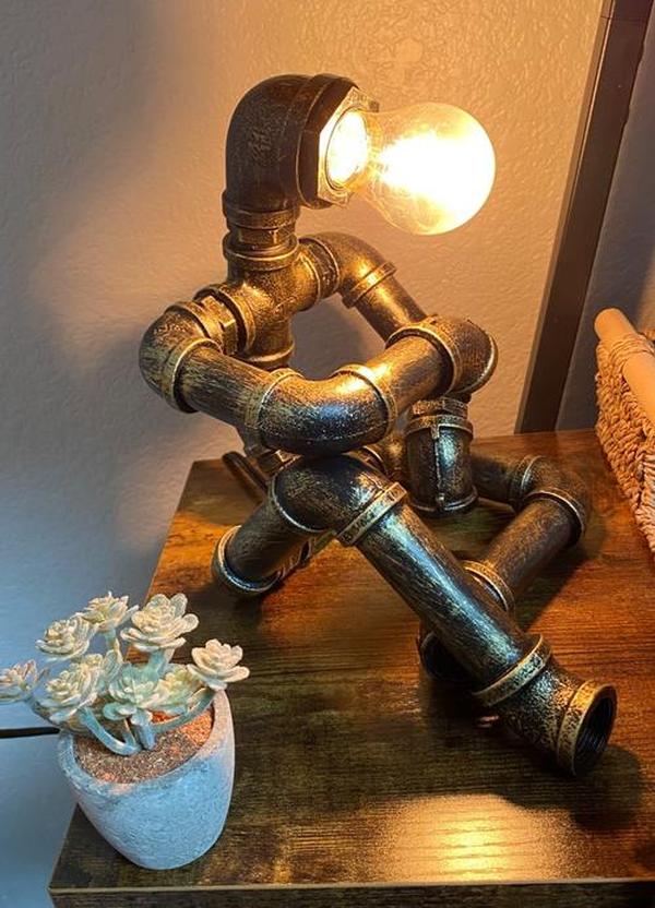 Steampunk Table Lamp, Creative Robot Style Desk Lamp Vintage Industrial Water Pipe Light For Bedside Table Nightstand Bar Restaurant Café photo review