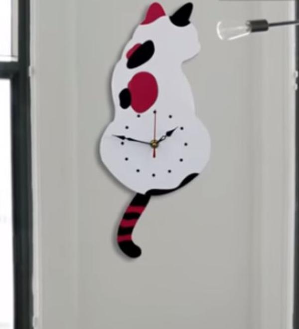 Swinging Tail Pet Wall Clock, Tail Moving Cat Wall Clock photo review