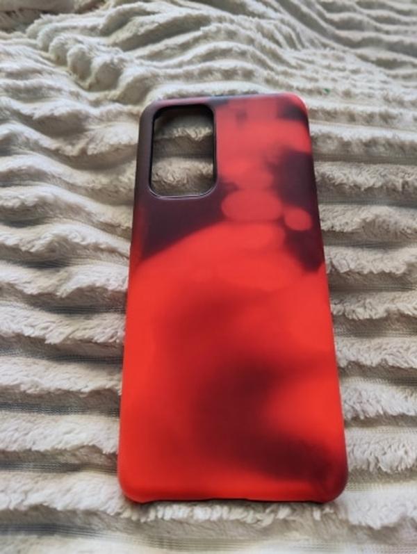 The Most Coolest Thermochromic Color Changing Phone Case photo review