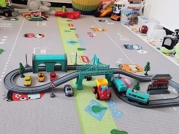 Train Sets for Boys and Girls, Battery Operated Train Set with Tracks Magnetic Connection, Train Set for Toddler photo review