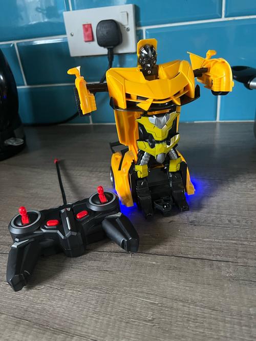 Transformer Rc Robot Car - 2 in 1 Fun for Kids and Adults photo review